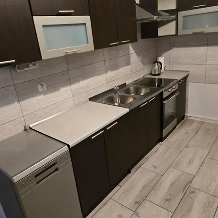 W Sercu Parku 2 *